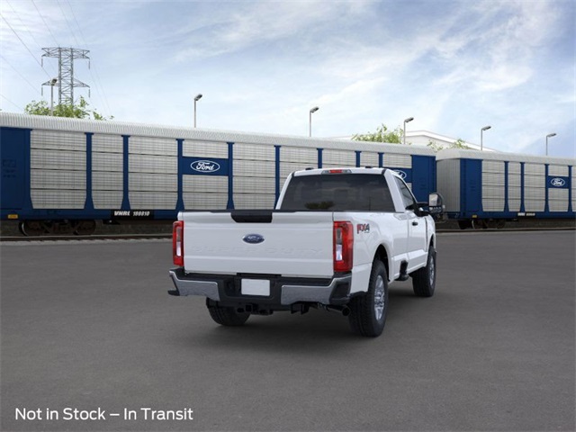 2025 Ford F-350 photo 8
