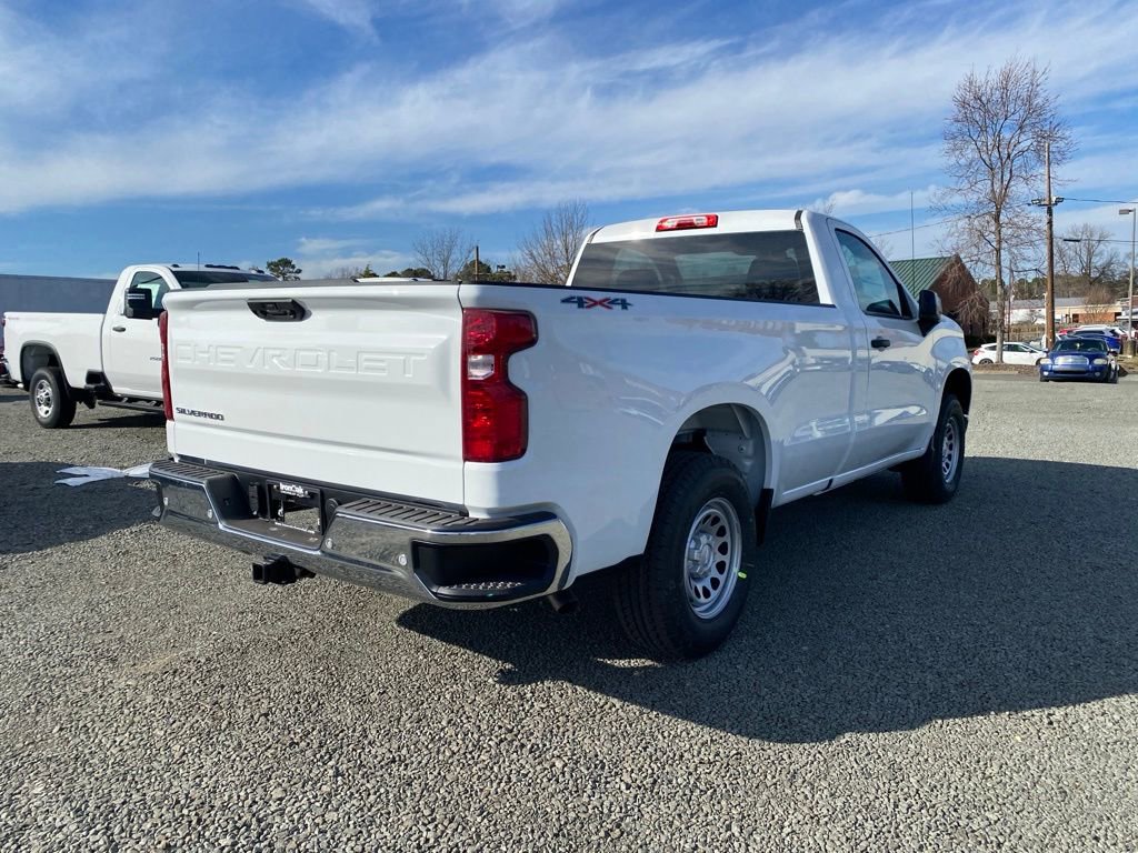 2025 Chevrolet Silverado 1500 photo 3