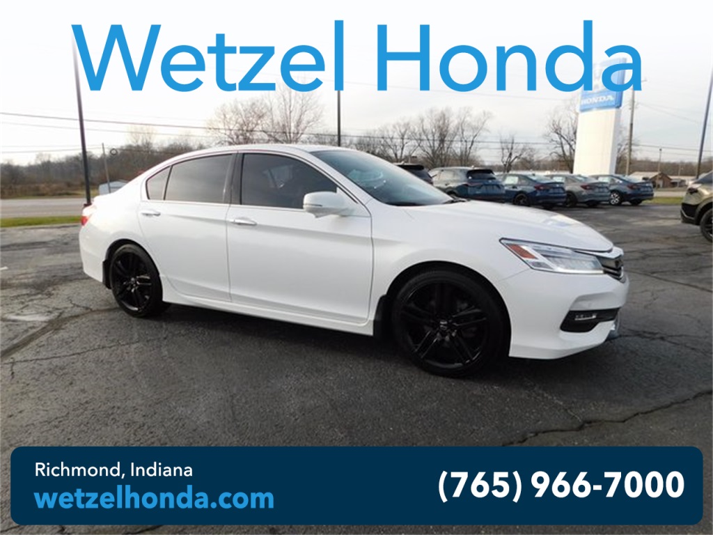 2016 Honda Accord Touring's photo