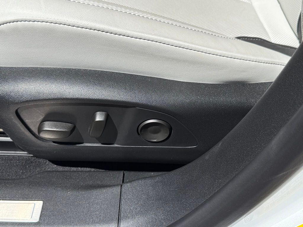 2024 Acura ZDX Base photo 31