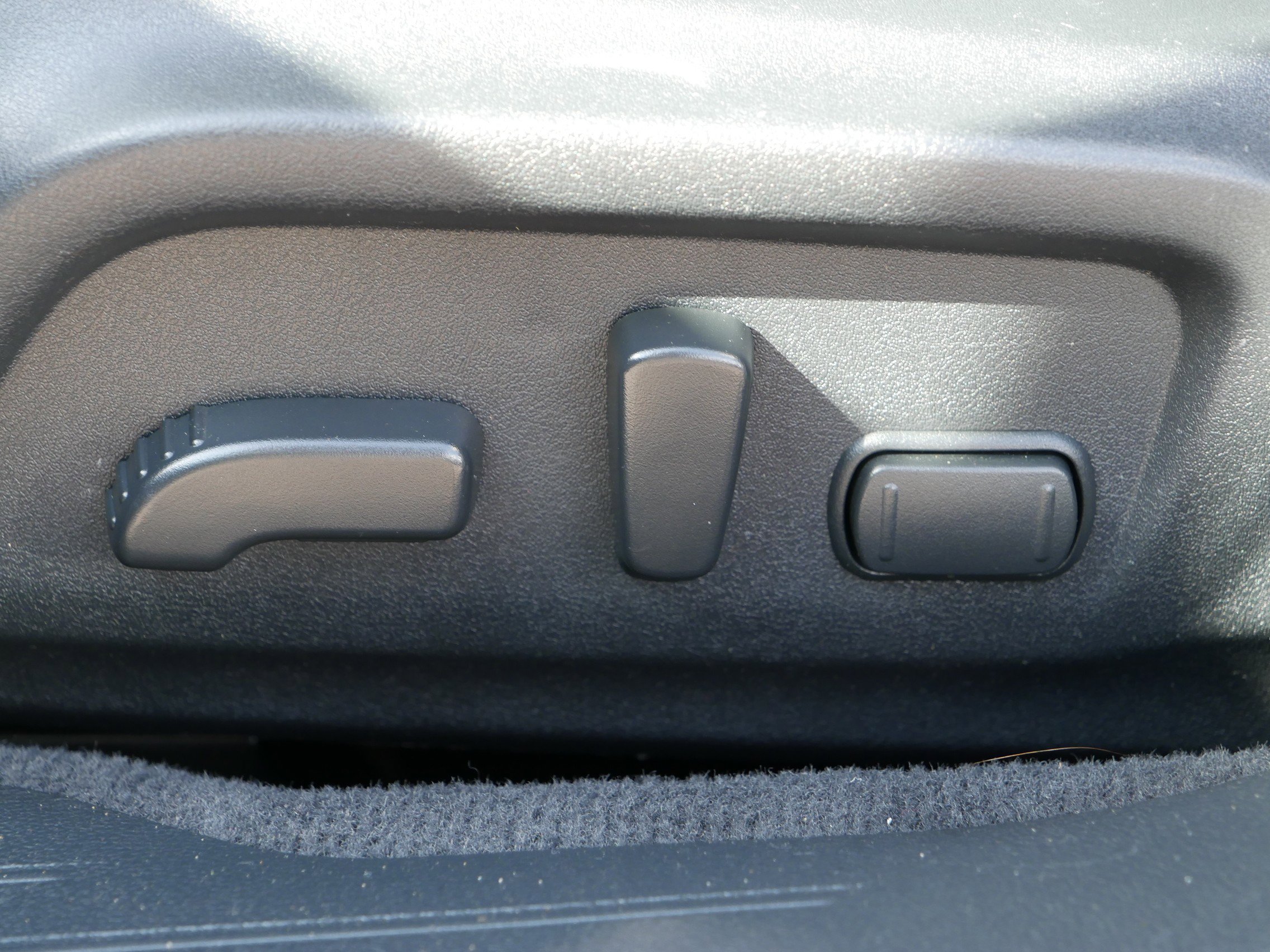 2015 Subaru Outback 2.5i Premium photo 19
