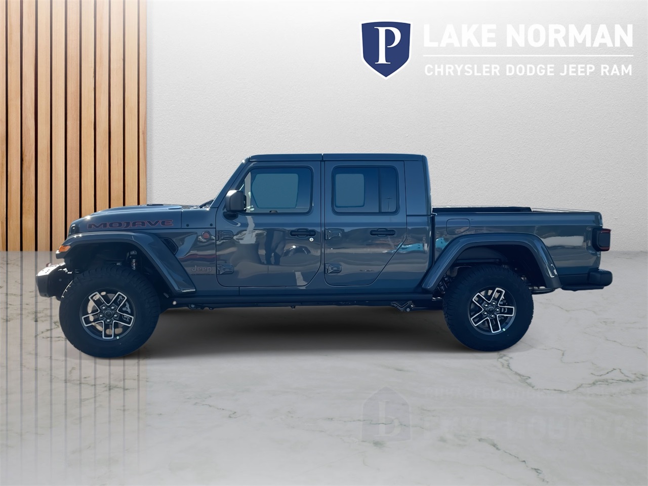 2025 Jeep Gladiator Mojave photo 5