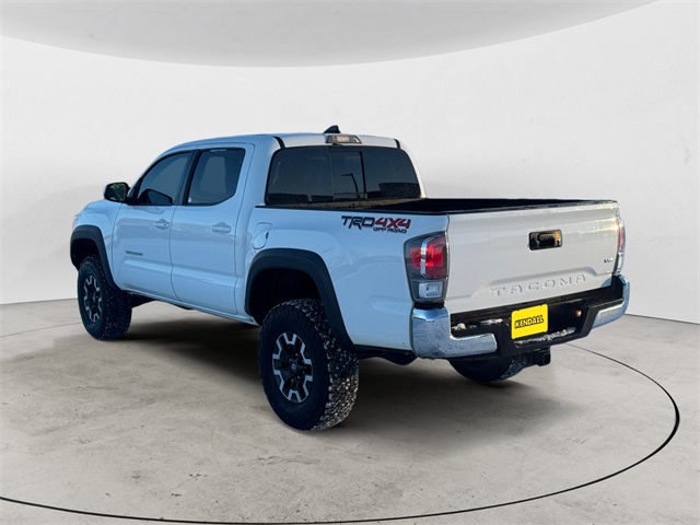 2021 Toyota Tacoma TRD Off-Road photo 3
