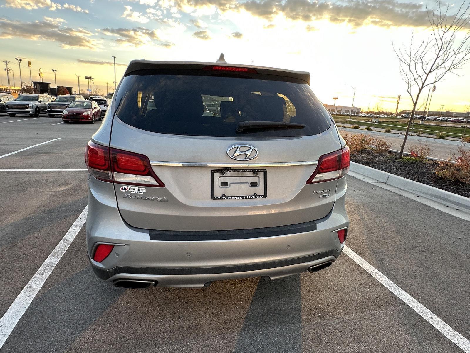 2018 Hyundai Santa Fe Limited Ultimate photo 3