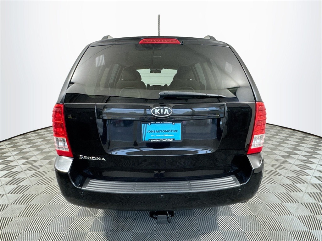 2012 Kia Sedona LX photo 12