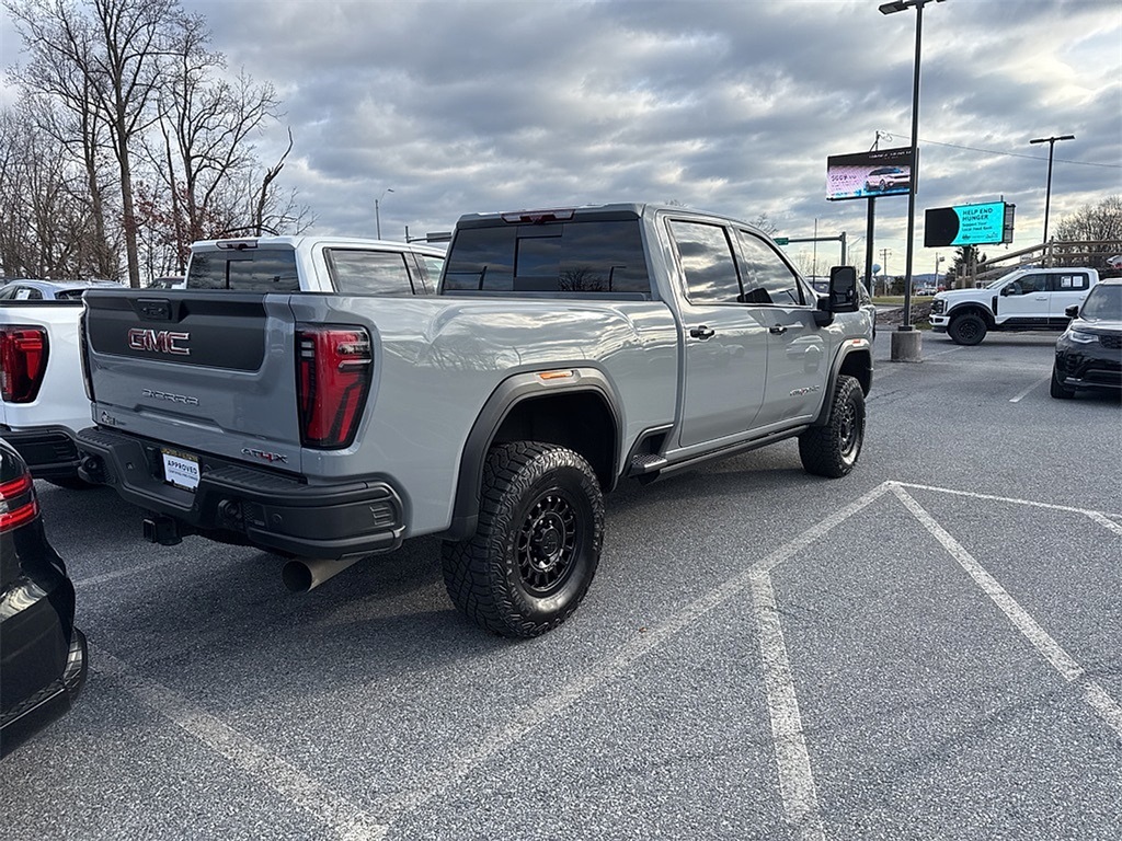 2025 Gmc Sierra AT4X photo 3