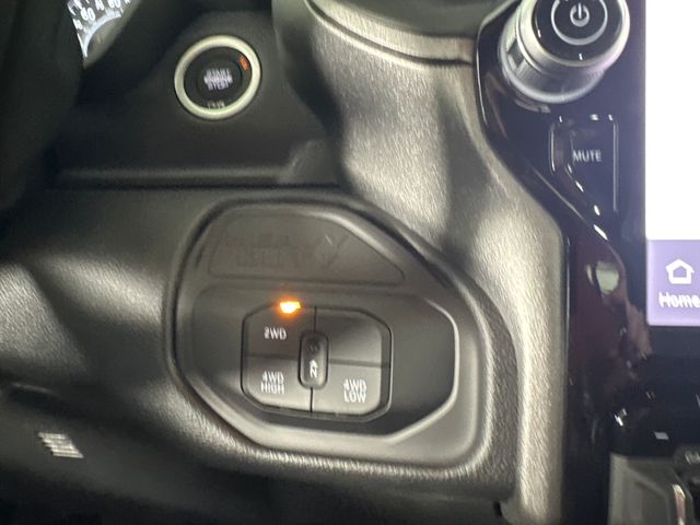 2026 Ram 2500 Tradesman photo 17