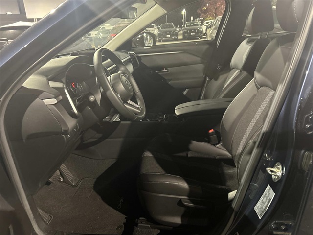 2025 Mazda CX-50 2.5 Select photo 3
