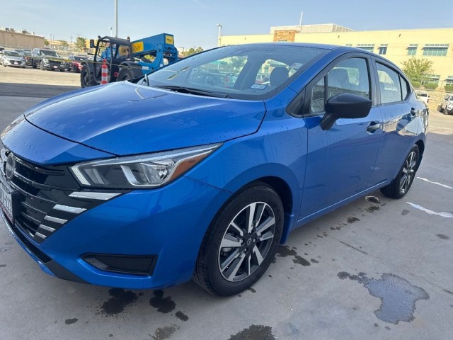 2024 Nissan Versa 1.6 S