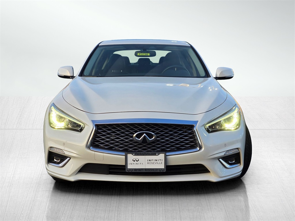 2023 Infiniti Q50 LUXE photo 2