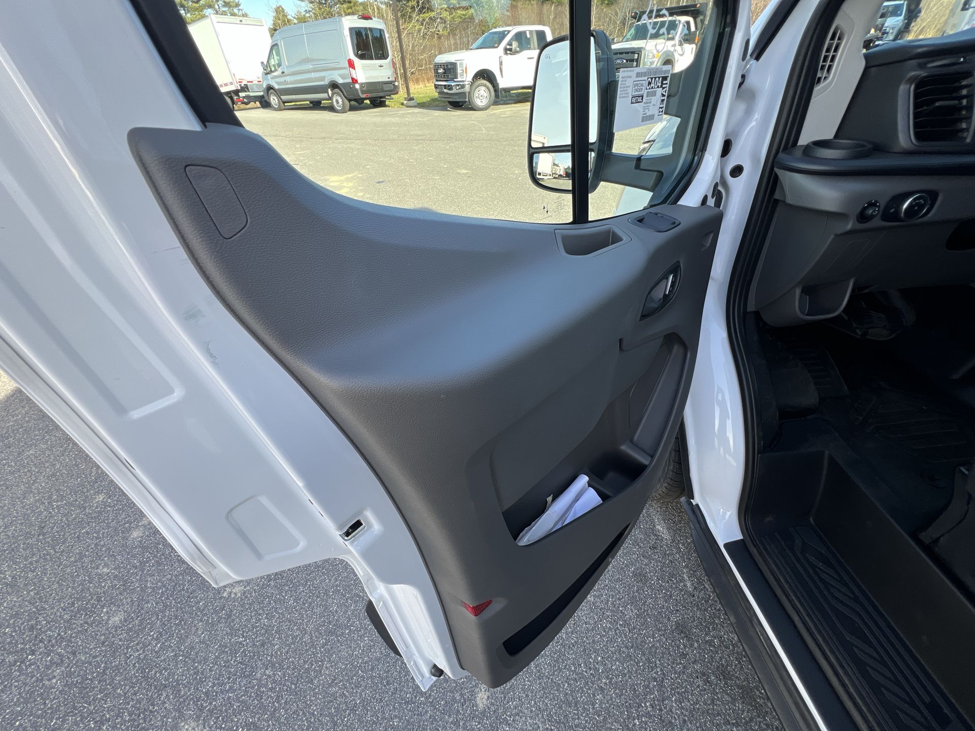 2023 Ford Transit Chassis Cutaway photo 4