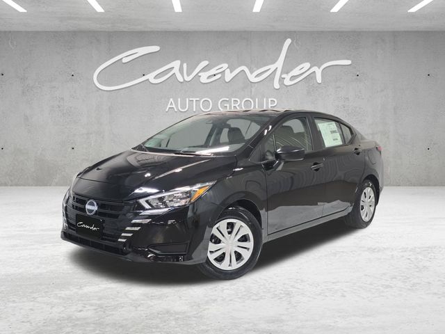 2025 Nissan Versa Sedan S's photo