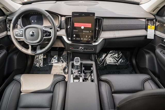 2026 Volvo XC90 photo 15