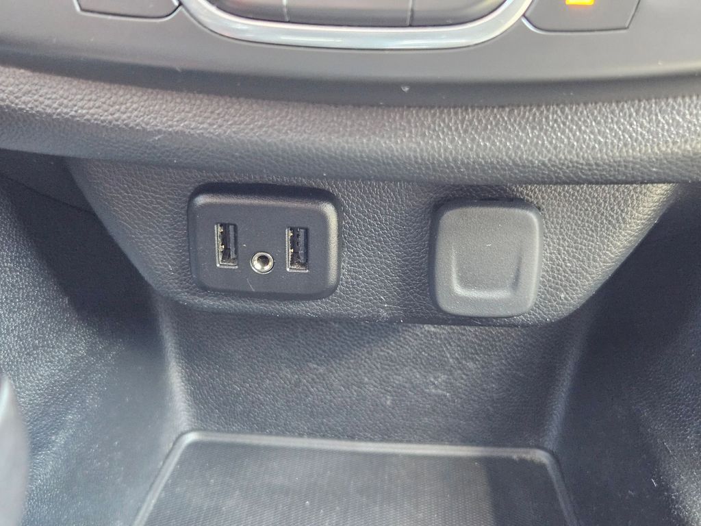 2019 Chevrolet Traverse Cloth photo 20