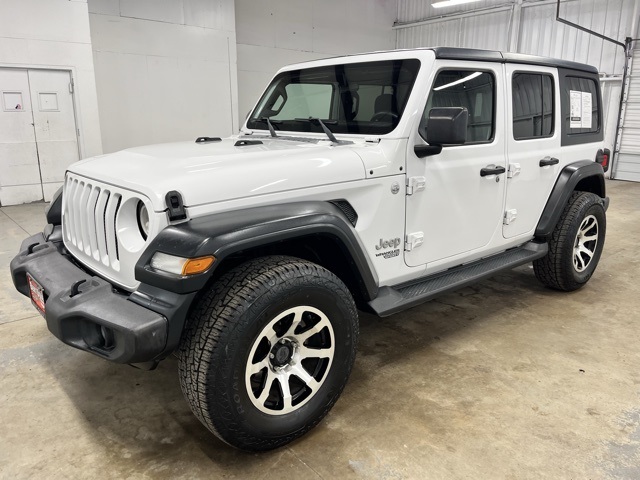 2018 Jeep Wrangler Unlimited Sport photo 3