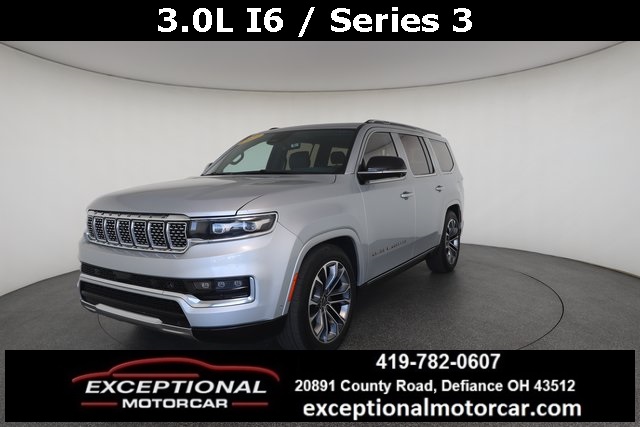 2023 Jeep Grand Wagoneer Series III's photo