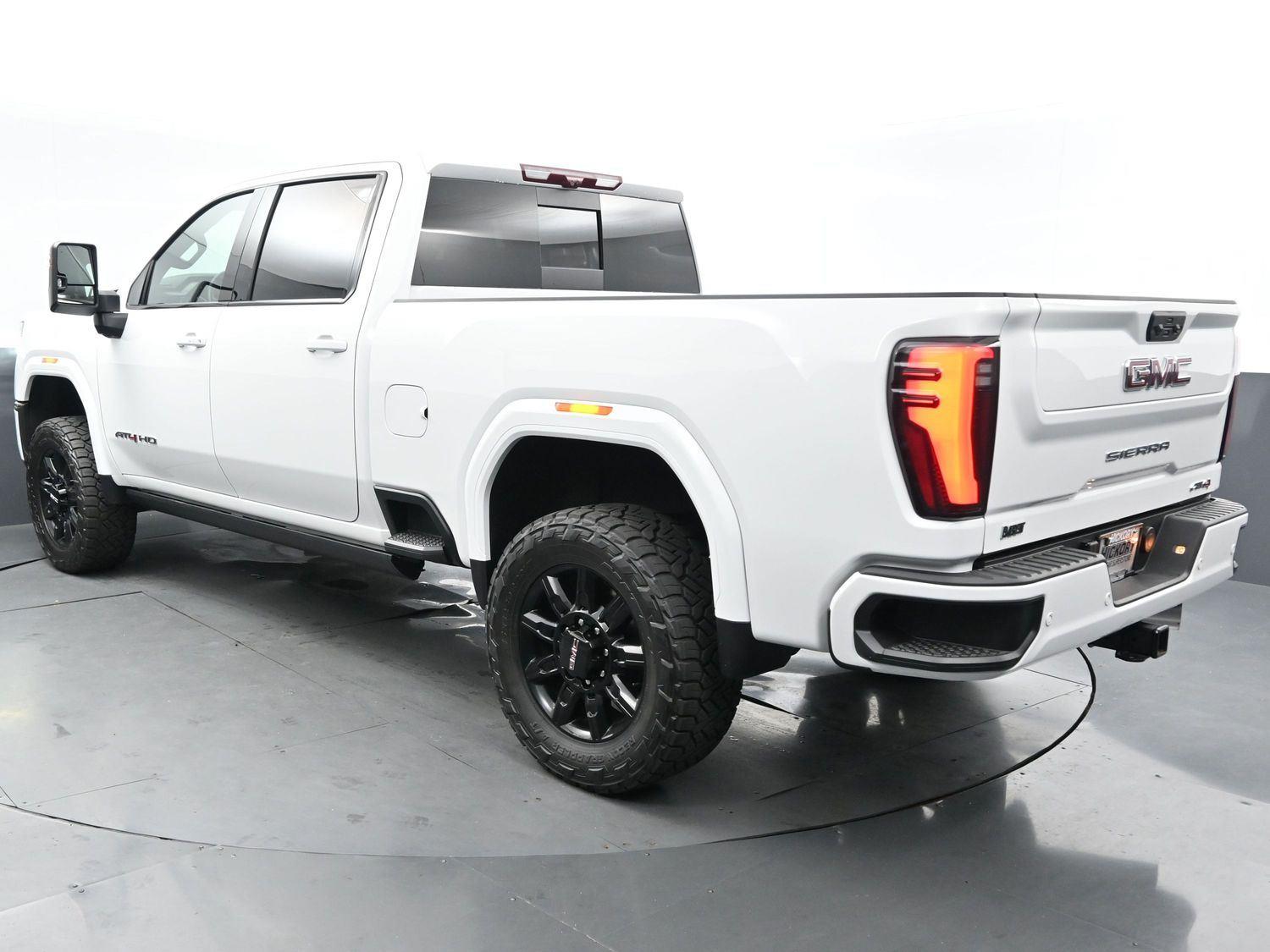 2025 Gmc Sierra HD AT4 photo 5