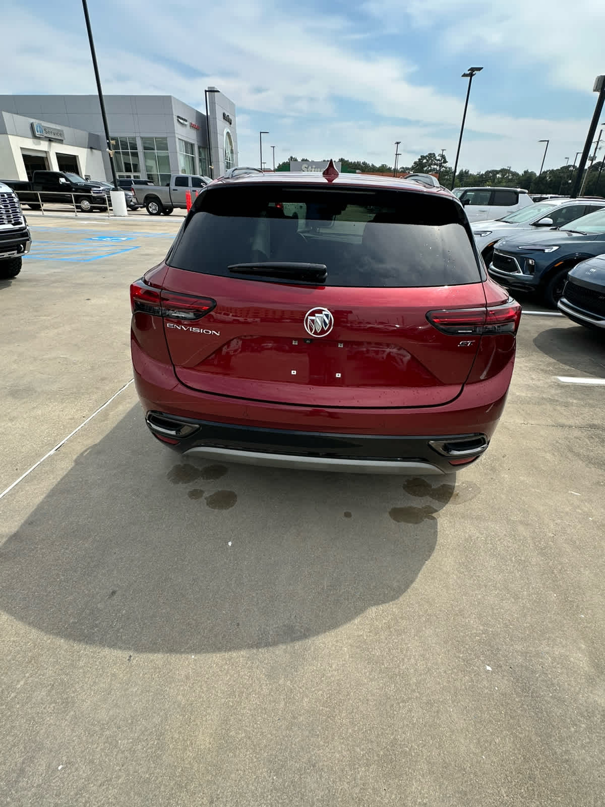 2023 Buick Envision Essence photo 6
