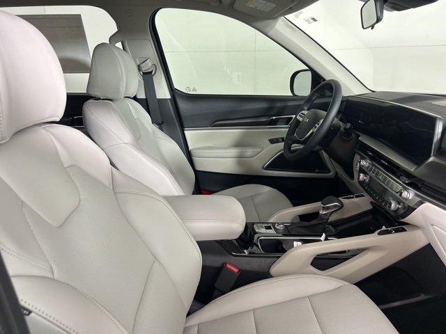 2025 Kia Telluride S photo 7