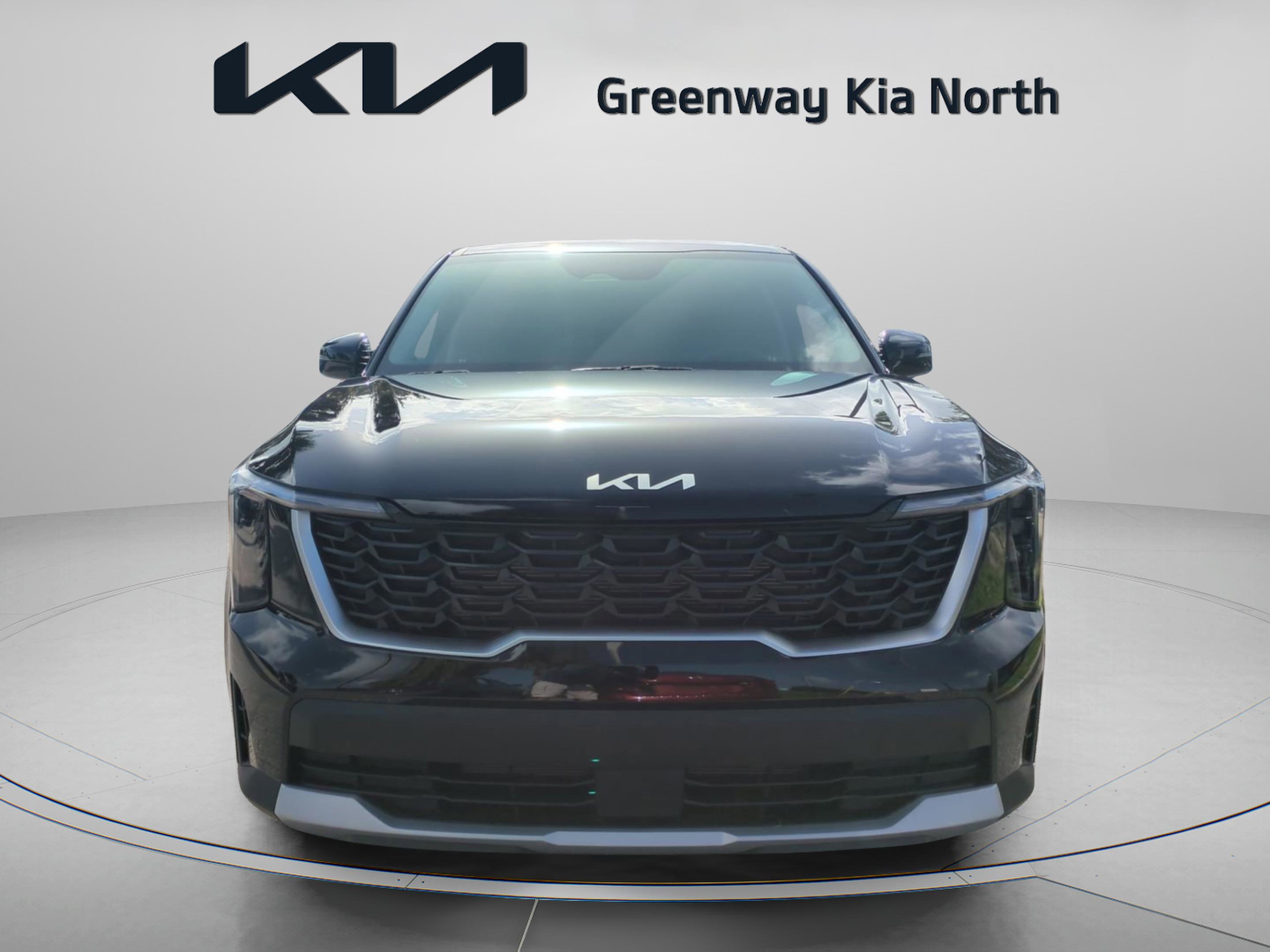 2025 Kia Sorento LX photo 2