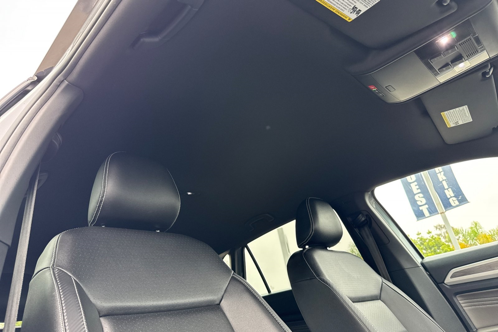 2021 Volkswagen Atlas Cross Sport SE Technology photo 16