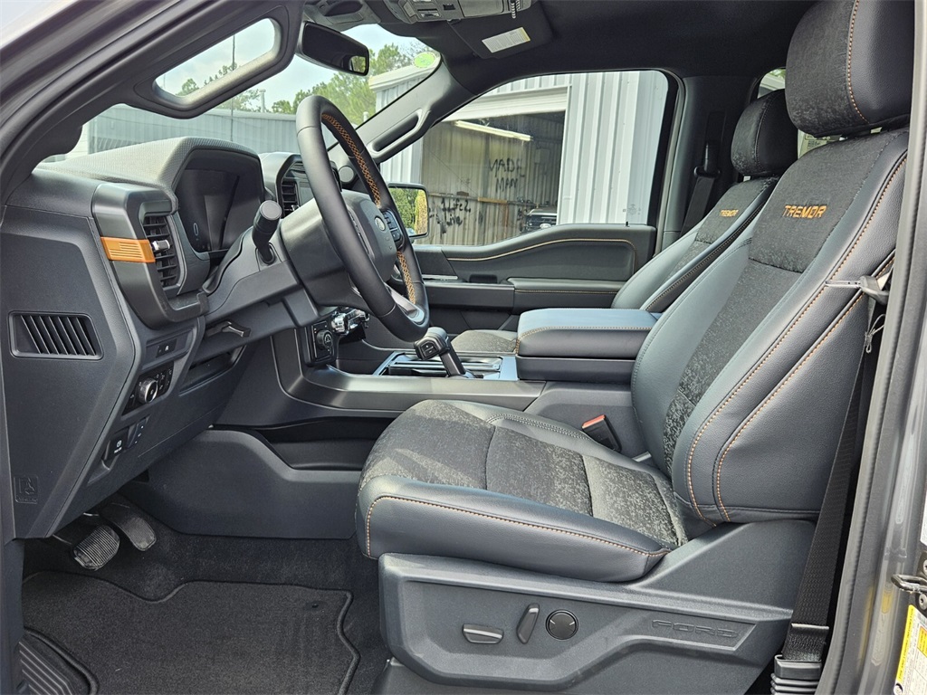 2025 Ford F-150 Tremor photo 5