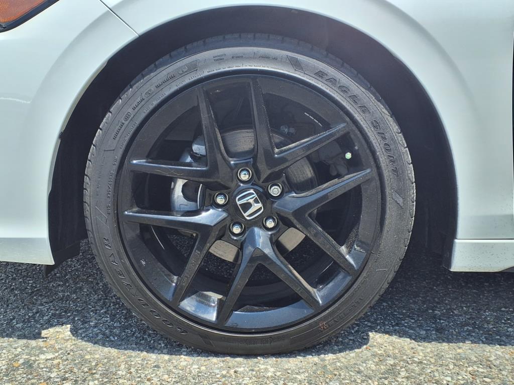 2022 Honda Civic Hatchback Sport photo 3