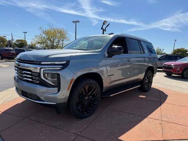 2025 Chevrolet Tahoe Premier photo 2