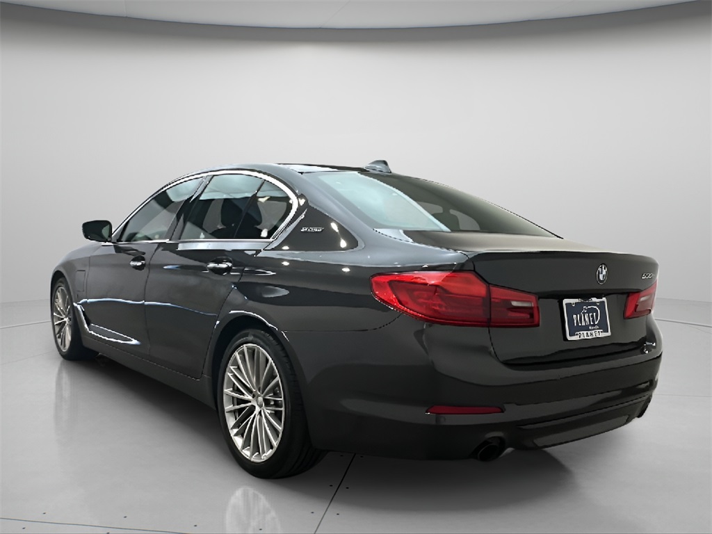 2018 Bmw 530e xDrive Sedan photo 3