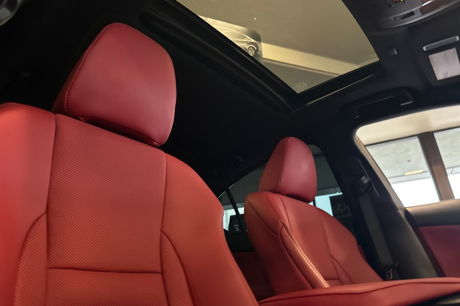 2023 Lexus IS 350 F SPORT photo 13