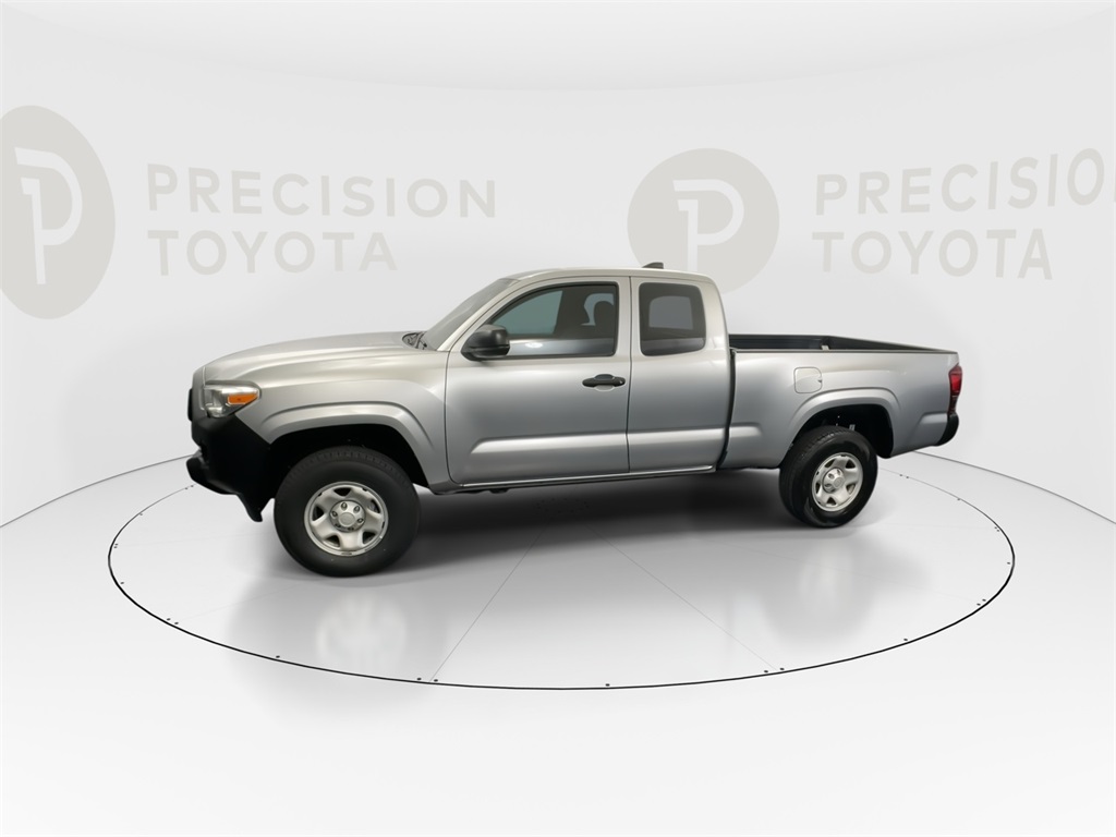2022 Toyota Tacoma SR 4x4 Access Cab photo 10