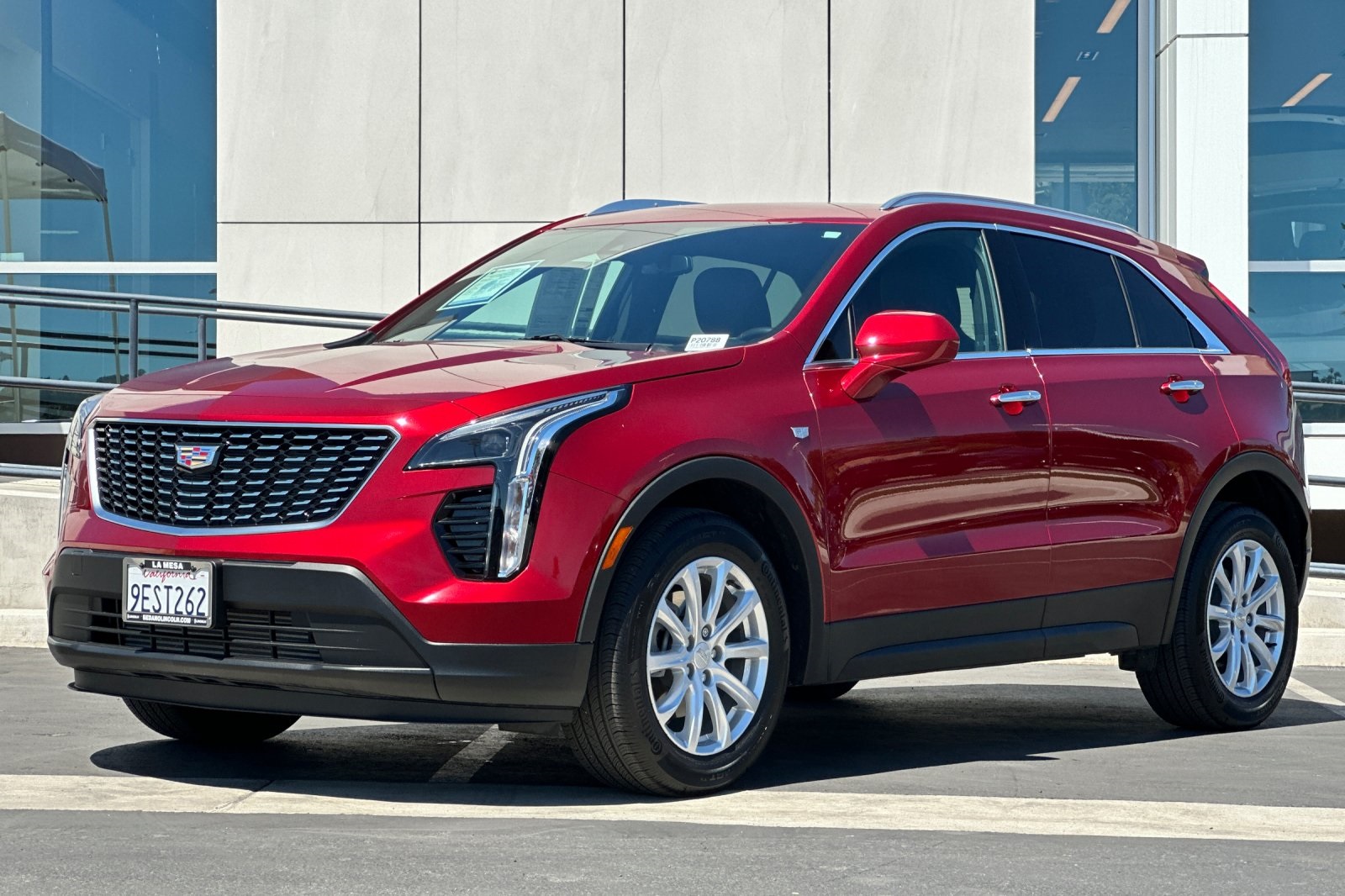 2023 Cadillac XT4 Luxury photo 6