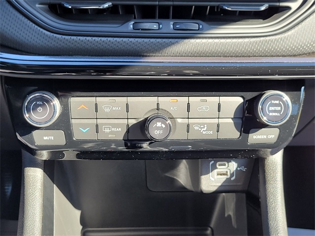 2025 Jeep Compass Latitude photo 33