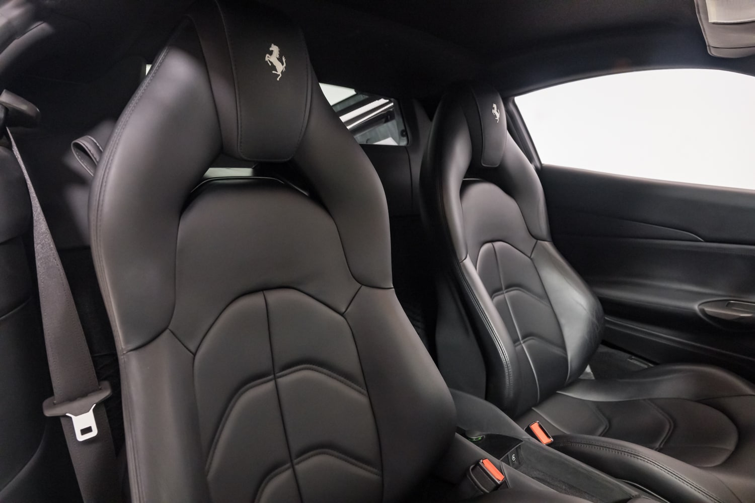 2018 Ferrari 488 GTB photo 25