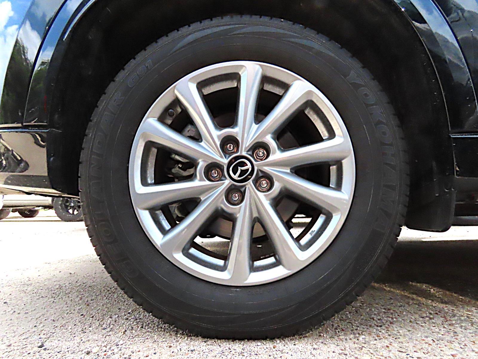 2024 Mazda CX-5 2.5 S Preferred photo 4