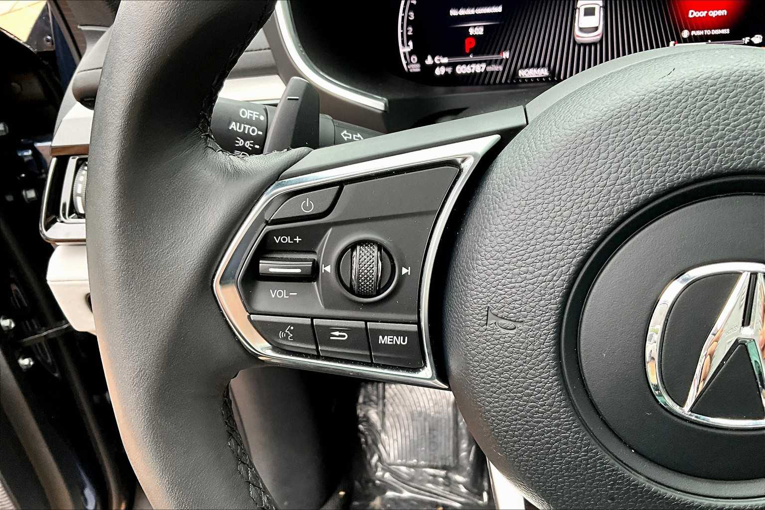 2025 Acura MDX Technology photo 18