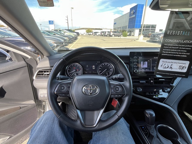 2023 Toyota Camry SE photo 16