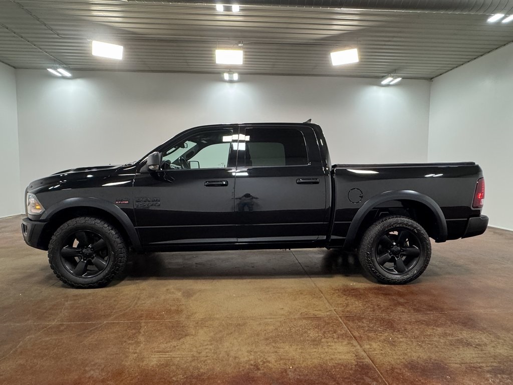 2022 Ram 1500 Classic Warlock photo 3