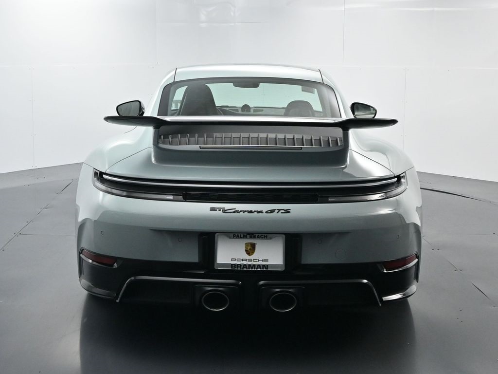 2026 Porsche 911 GTS photo 13