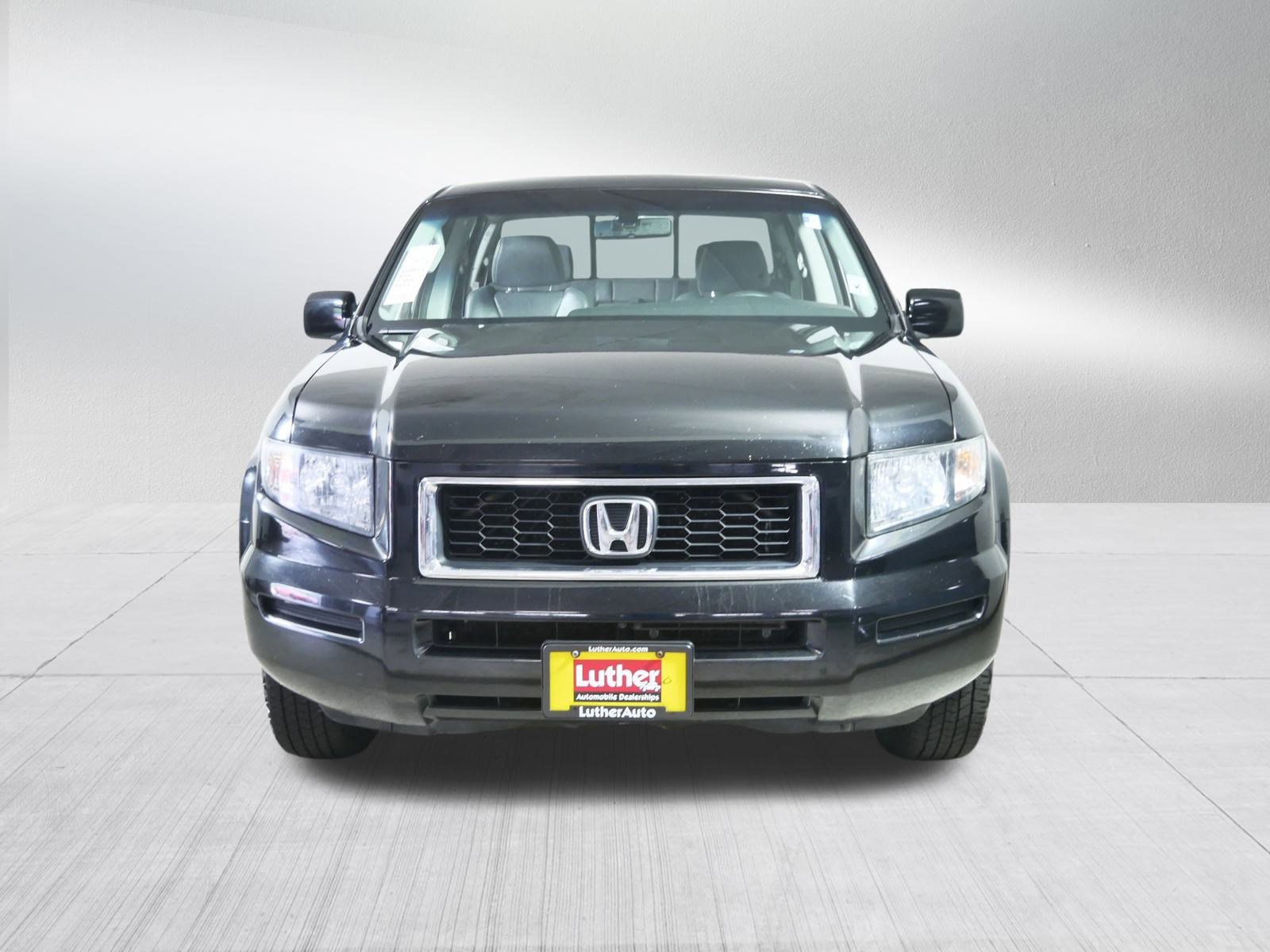 Used 2008 Honda Ridgeline RTL with VIN 2HJYK16518H521074 for sale in Cambridge, Minnesota