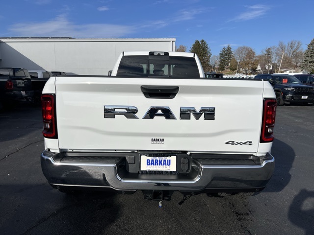 2026 Ram 3500 Tradesman photo 4
