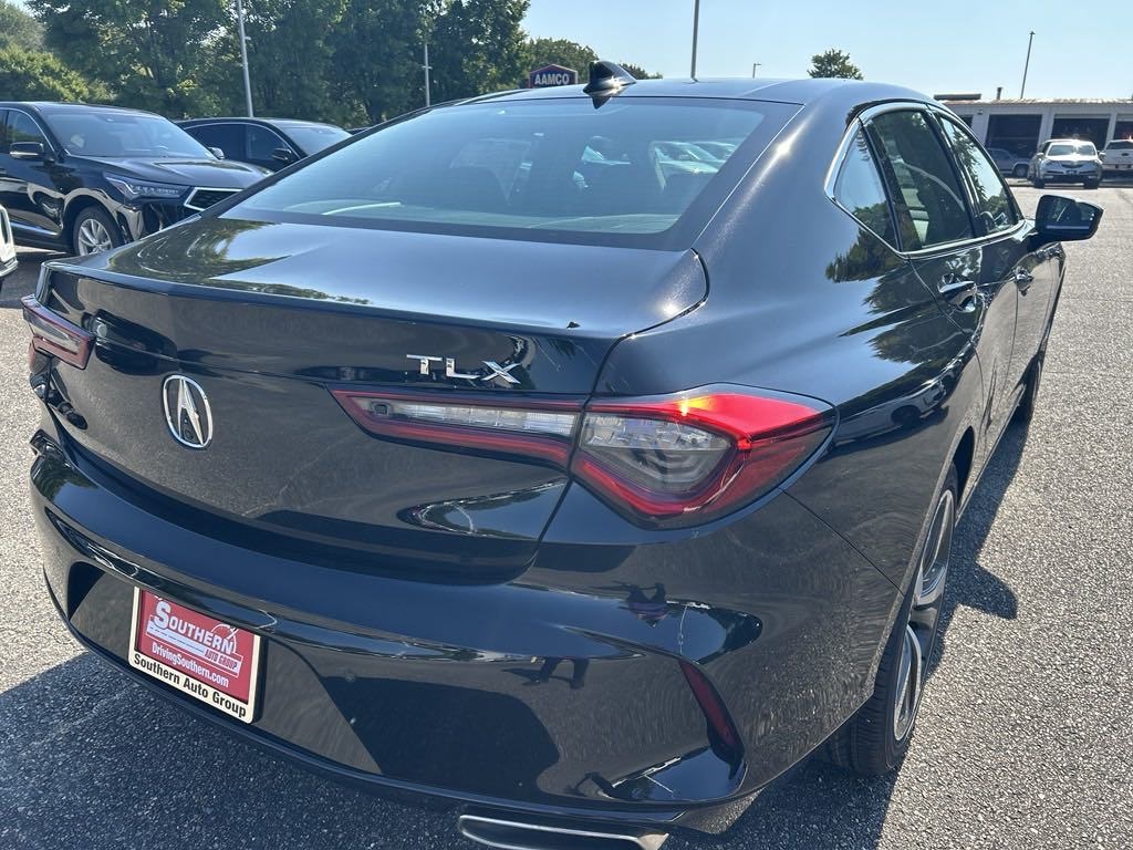 2025 Acura TLX Technology photo 4