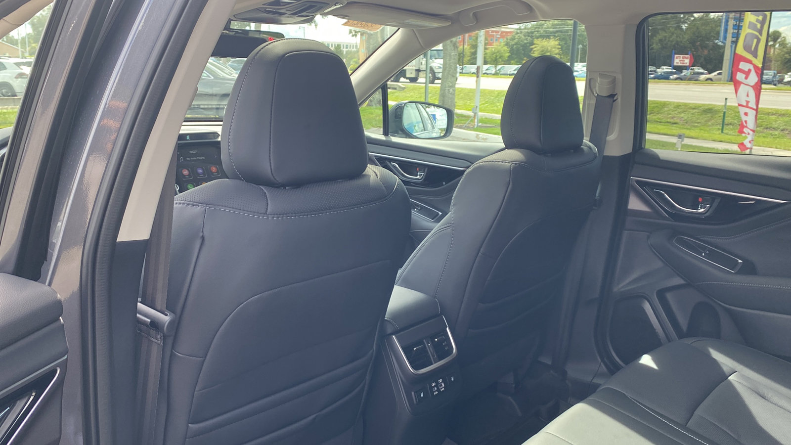 2025 Subaru Outback Limited photo 19
