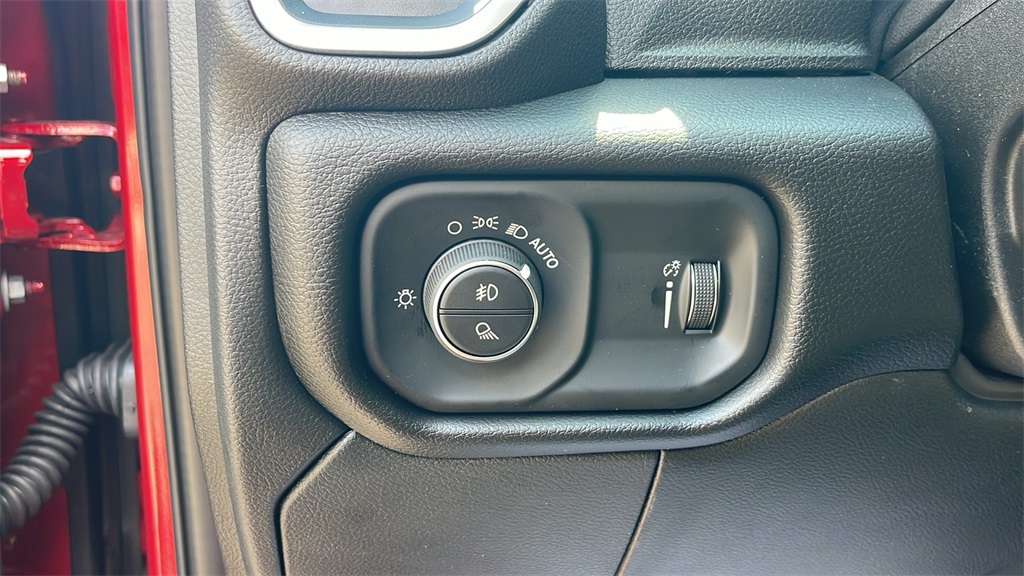 2026 Ram 2500 Big Horn photo 17