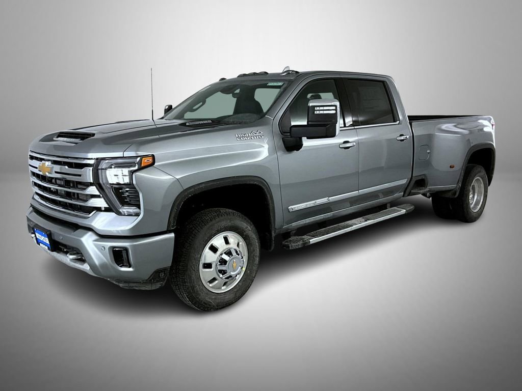 2026 Chevrolet Silverado 3500HD High Country's photo