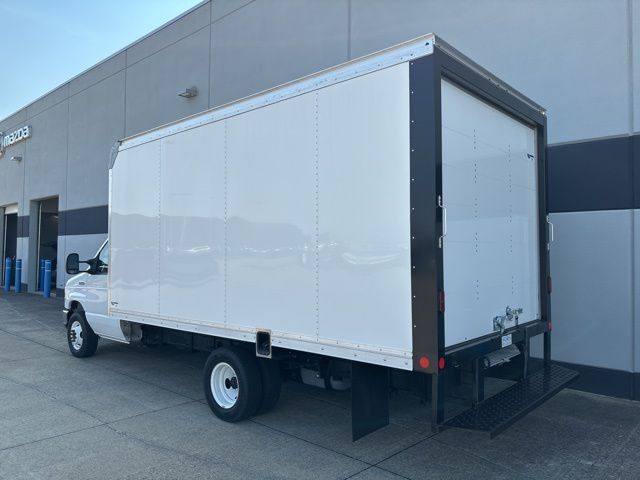 2024 Ford E-350 Base photo 3