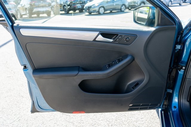 2018 Volkswagen Jetta 1.4T S photo 12