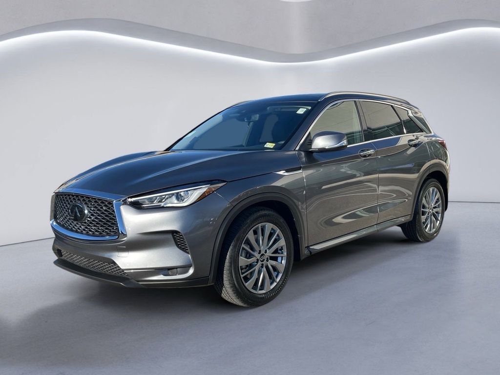 2025 Infiniti QX50 Luxe photo 6