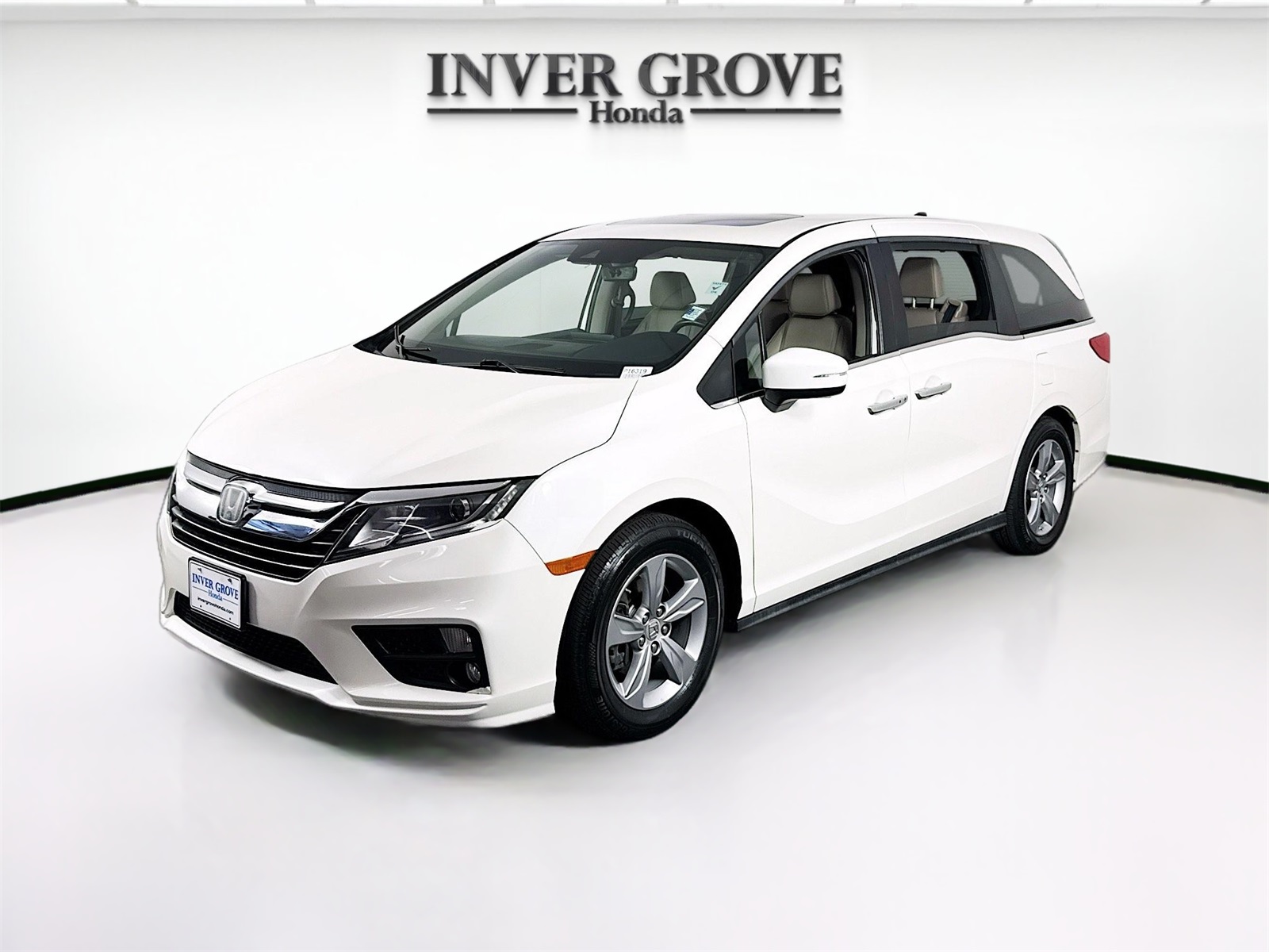 Used 2018 Honda Odyssey EX-L with VIN 5FNRL6H7XJB030984 for sale in Inver Grove Heights, Minnesota