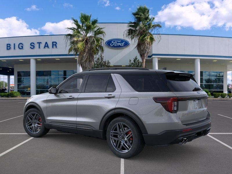 2025 Ford Explorer ST photo 4